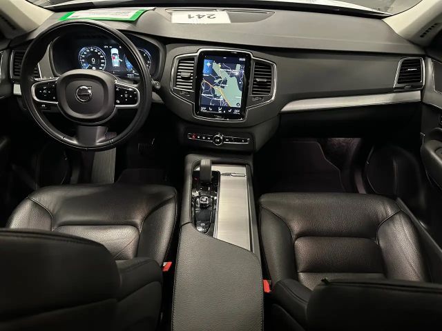 Volvo XC90 AWD Momentum