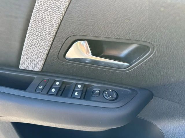 Citroën C4 PureTech Shine