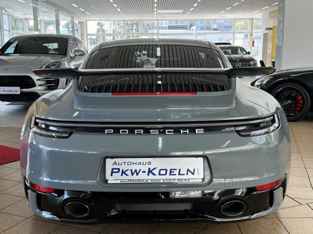 Porsche 992 4S Coupé