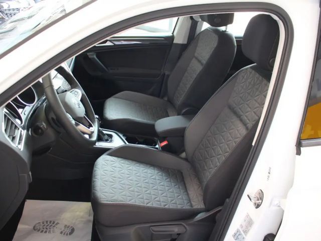 Volkswagen Tiguan DSG Life