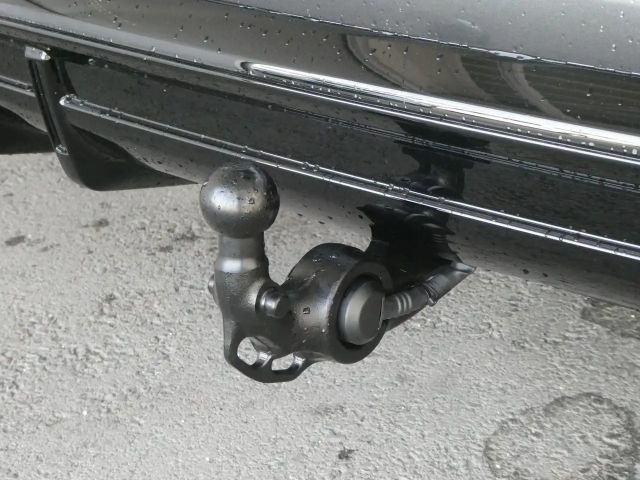 Audi A6 e-tron Quattro