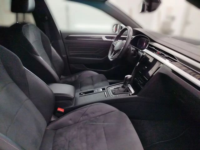Volkswagen Arteon 2.0 TDI DSG IQ.Drive R-Line