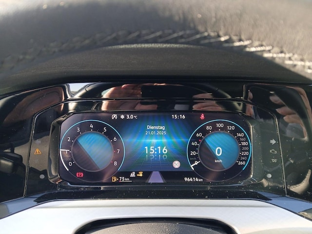 Volkswagen Golf 1.0 TSI Golf VIII Life Variant