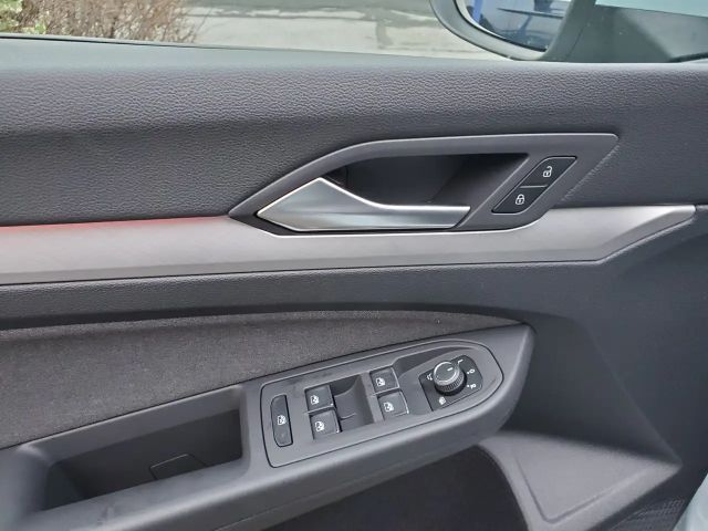 Volkswagen Golf 1.5 TSI Plus