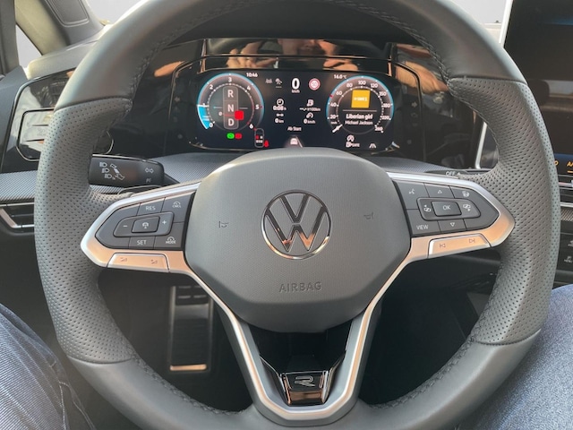 Volkswagen Golf 2.0 TDI R-Line Variant