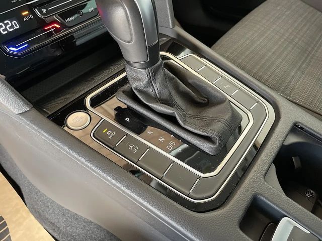 Volkswagen Passat 2.0 TDI Business DSG Variant