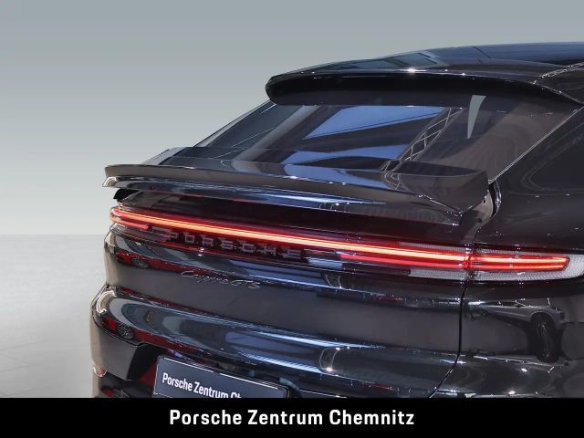 Porsche Cayenne 4 Coupé GTS