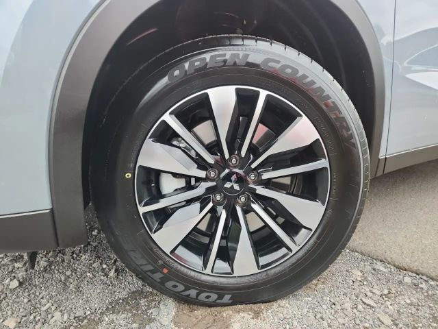 Mitsubishi Outlander 4WD