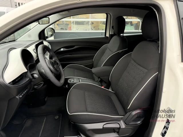 Fiat 500e +Rückfahrkam.+Klimaaut.+Keyless+Tempomat