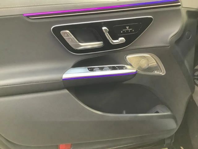 Mercedes-Benz EQE 4MATIC 500 AMG Line Sedan