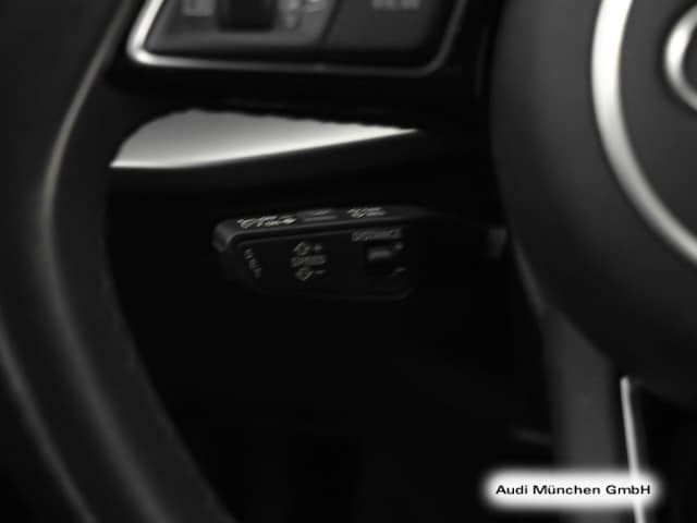 Audi A3 35 TDI S-Line S-Tronic Sedan