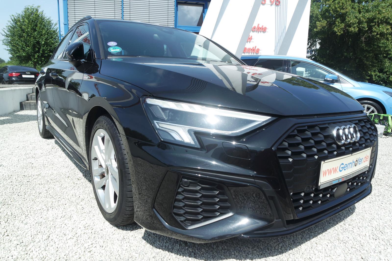 Audi A3 35 TFSI S-Line Sedan Sportback