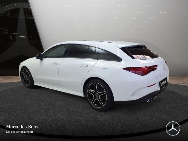 Mercedes-Benz CLA 200 AMG Line