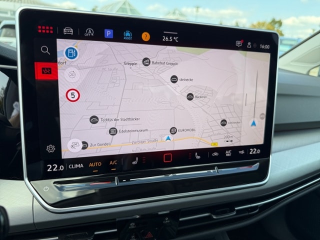 Volkswagen Golf 1.5 eTSI DSG Golf VIII