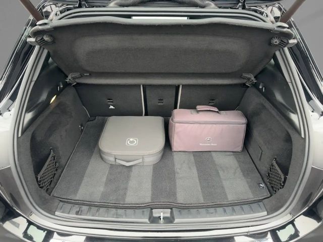 Mercedes-Benz EQA 250 Electric Art