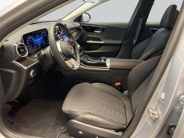 Mercedes-Benz C 180 Sedan