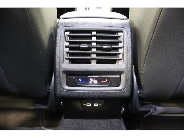 Volkswagen Golf 1.5 eTSI DSG Golf VIII