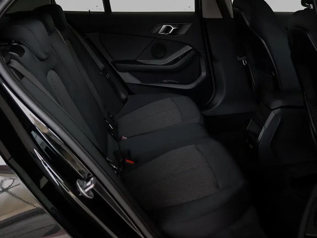 BMW 118 118d Advantage pakket Sedan