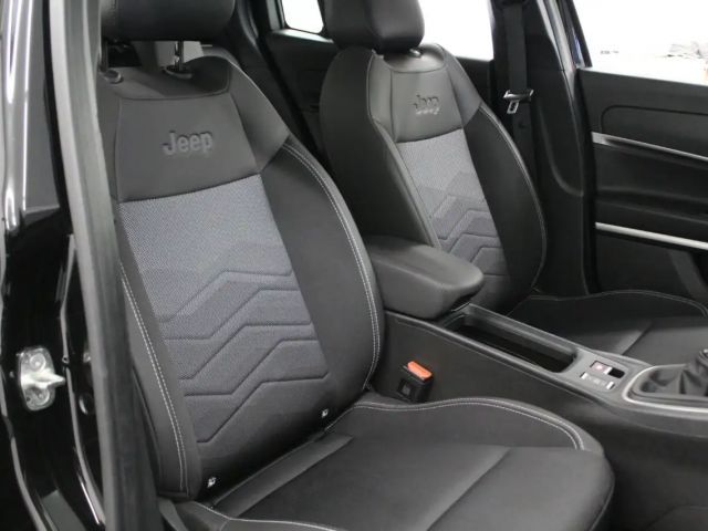 Jeep Avenger Altitude