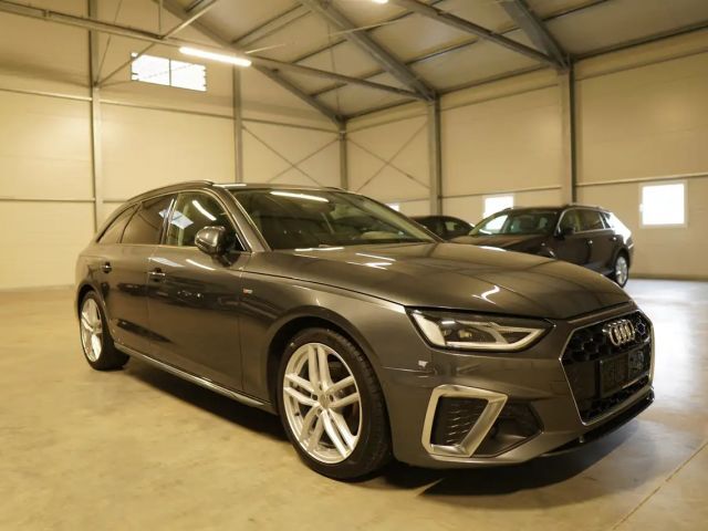 Audi A4 35 TDI Avant S-Line S-Tronic