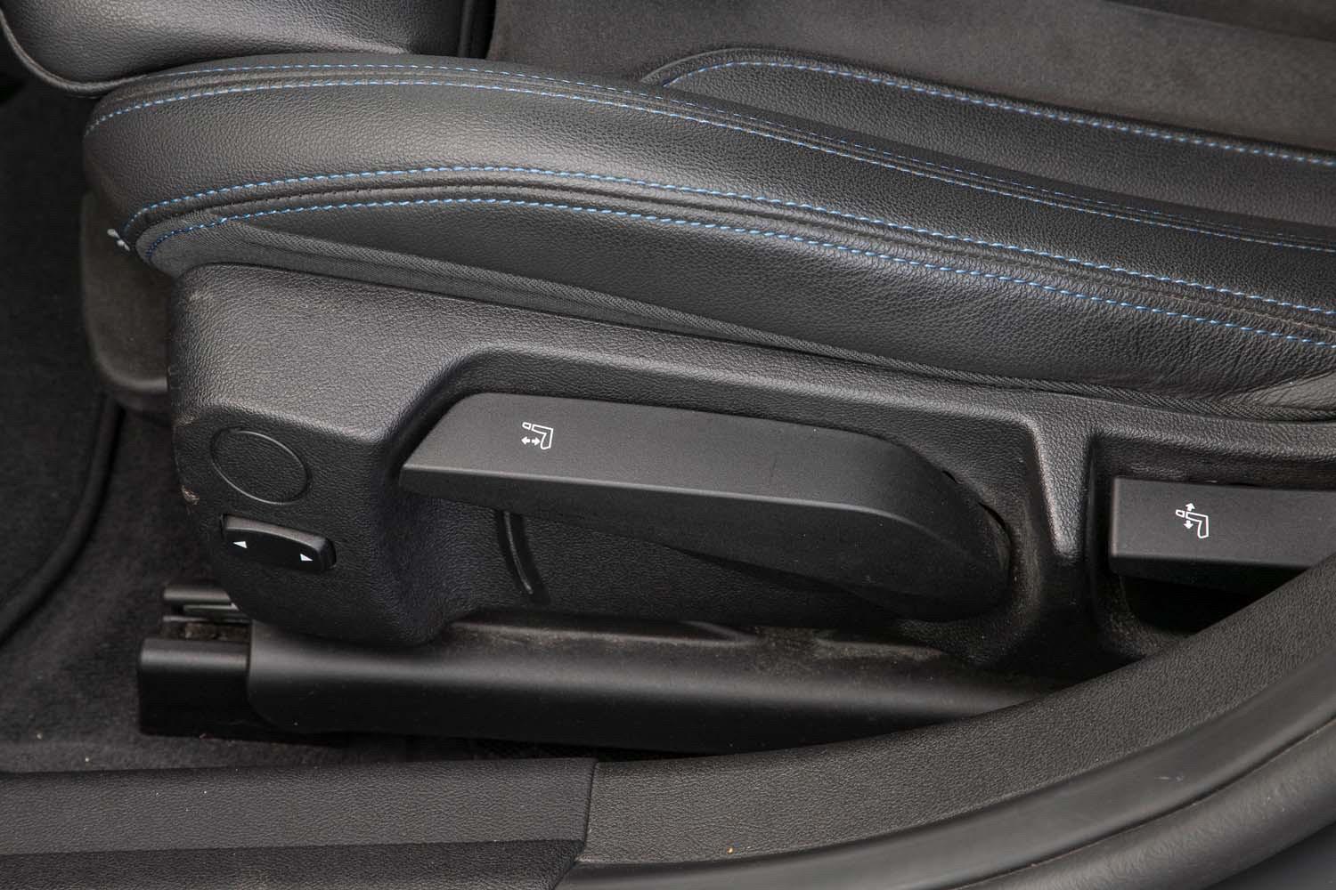 BMW 330 330e Touring xDrive