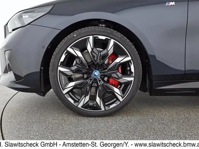 BMW i5 M60 Sedan xDrive