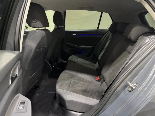 Volkswagen Golf 1.5 eTSI DSG Style