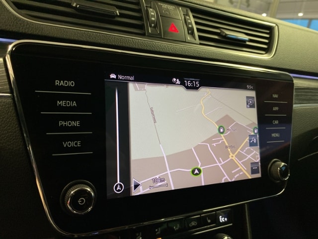 Skoda Superb 1.4 TSI Combi iV