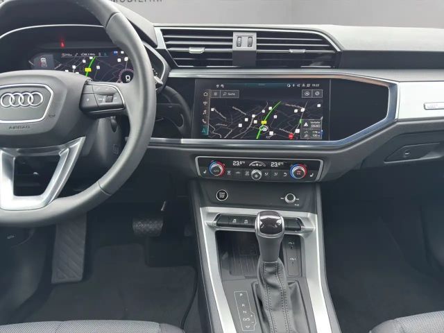 Audi Q3 35 TFSI S-Tronic