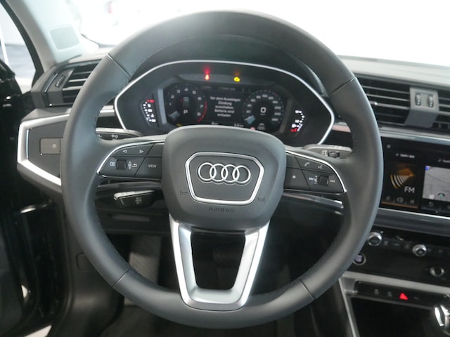 Audi Q3 S-Tronic