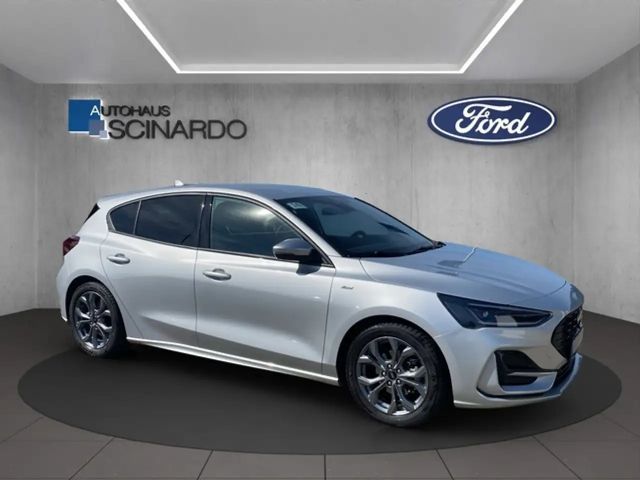 Ford Focus EcoBoost ST Line