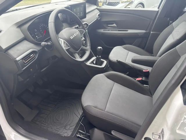 Dacia Jogger mit Klima & Bluetooth Klima Rückfahrkamera