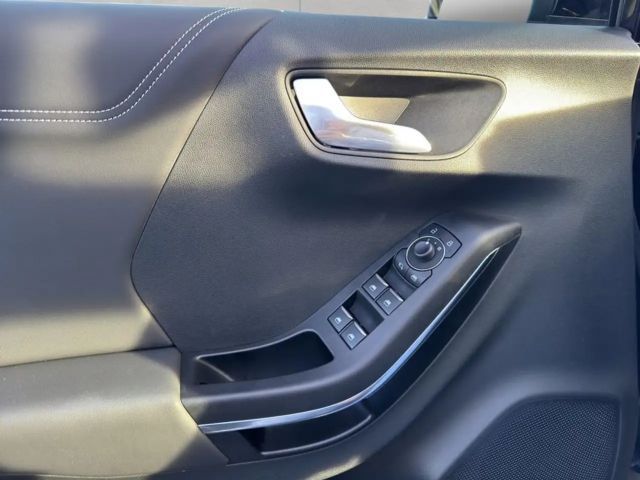 Ford Puma EcoBoost Titanium