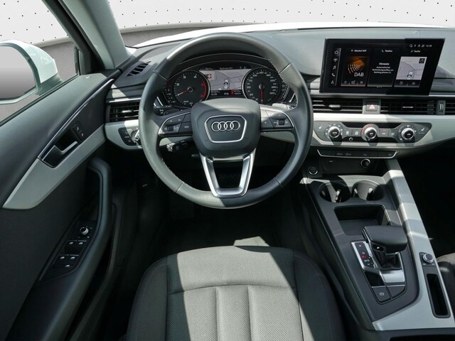 Audi A4 30 TDI Avant S-Tronic