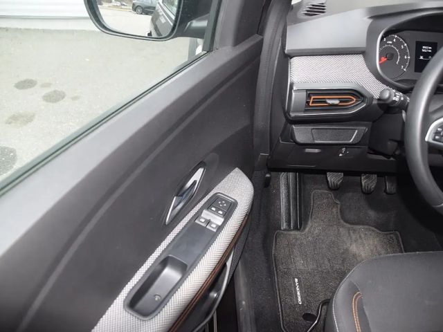 Dacia Sandero Comfort Stepway TCe 90