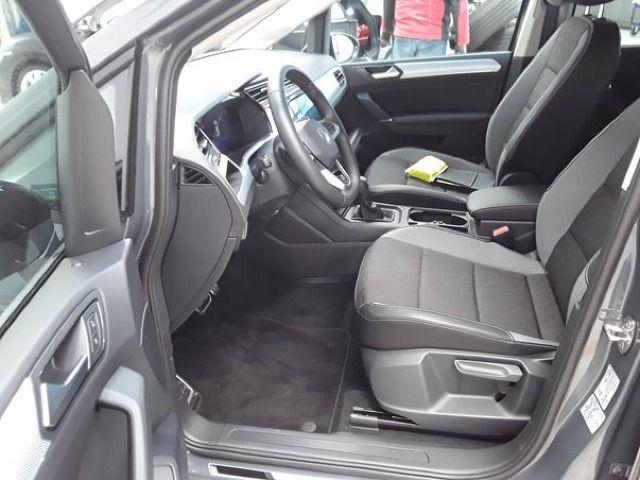 Volkswagen Touran 1.5 TSI DSG