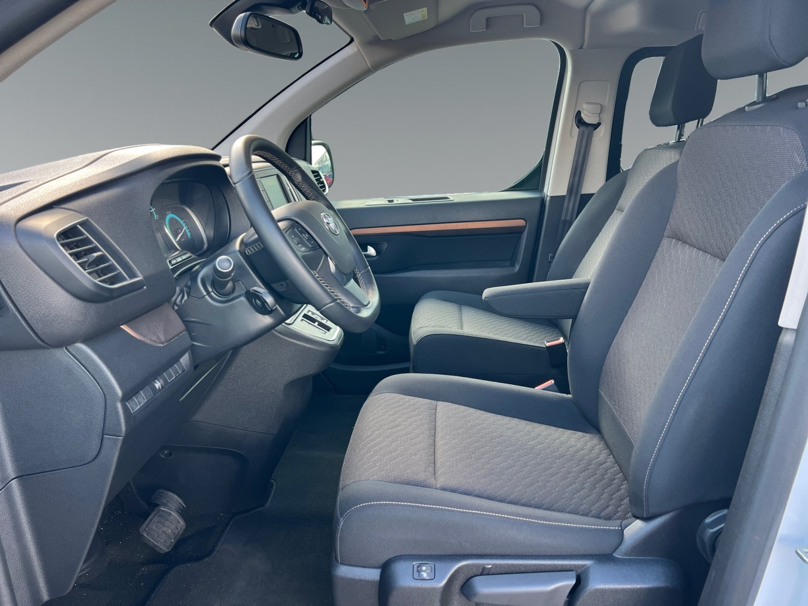 Toyota Proace Verso EV L1 Plus Team D