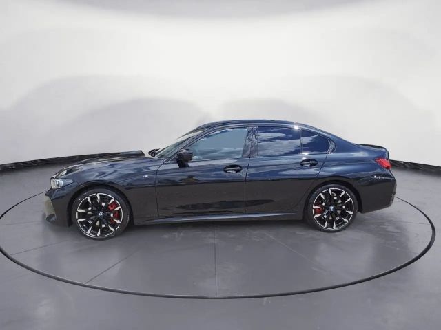 BMW 320 320d M-Sport Sedan xDrive