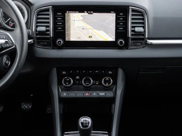 Skoda Karoq 1.5 TSI Ambition Clever
