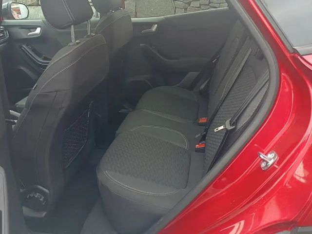 Ford Puma EcoBoost Titanium