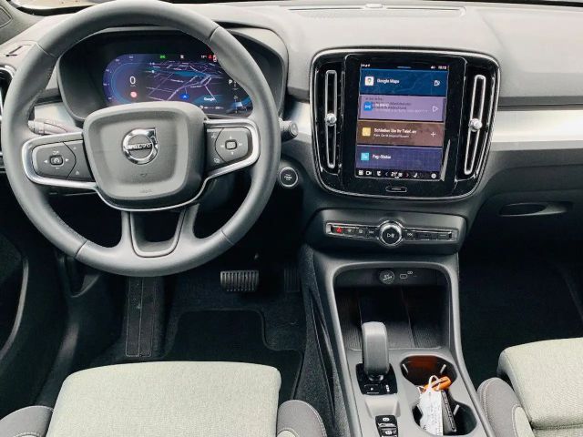 Volvo XC40 B3 B Aut. Navi 360° PILOT BLIS ACC PIXEL