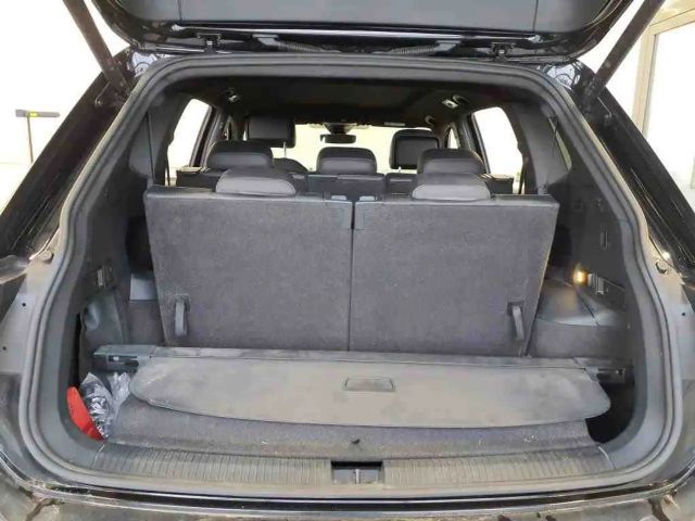 Volkswagen Tiguan 2.0 TSI Allspace R-Line Style