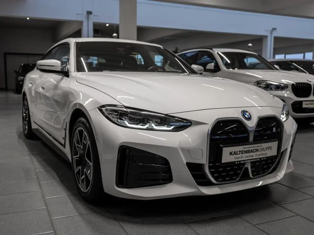 BMW i4 Coupé Gran Coupé M-Sport eDrive35
