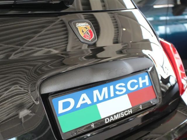 Abarth 695 70th Anniversario