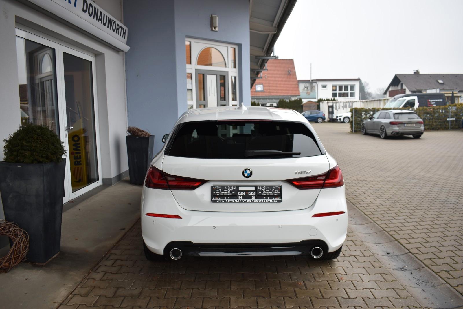 BMW 118 118d Sedan Sport Line