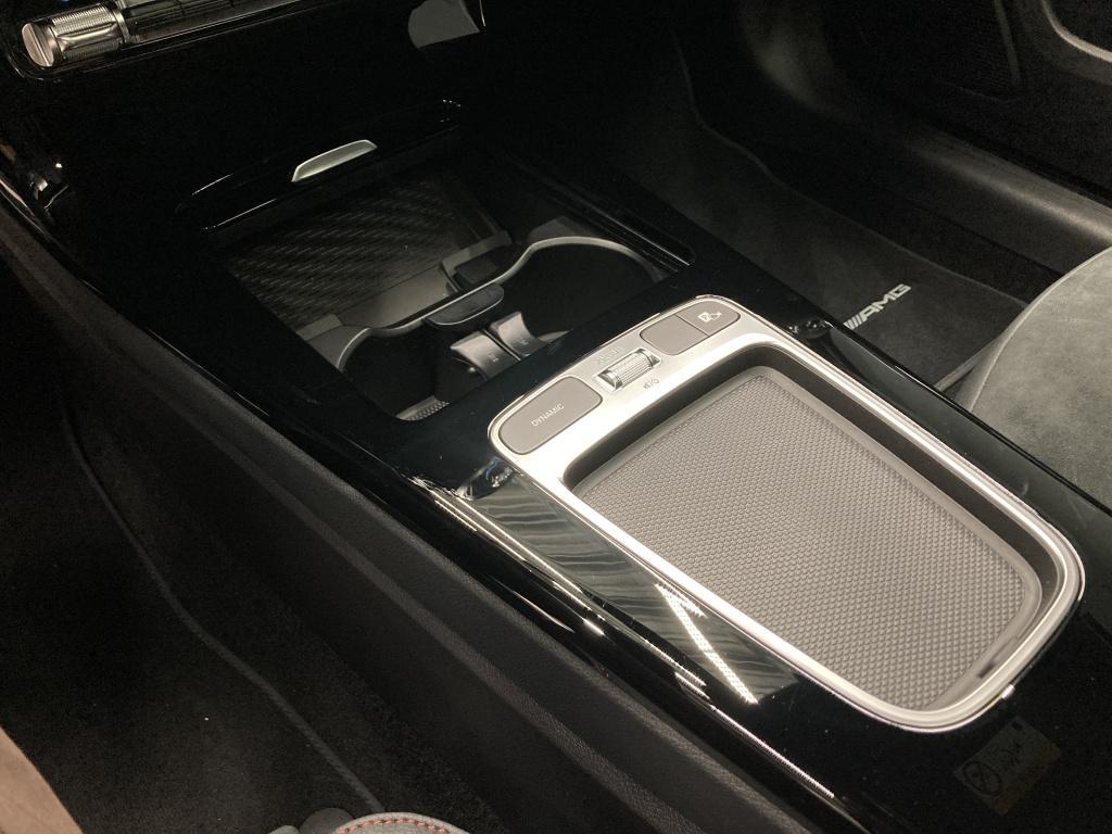 Mercedes-Benz A 200 AMG Line