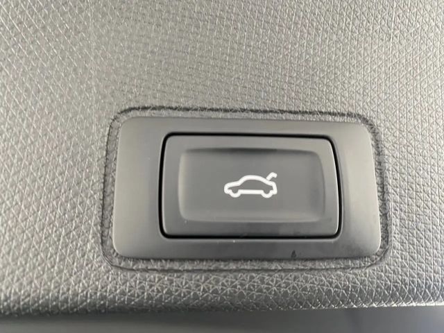 Cupra Terramar 1.5 e-Hybrid