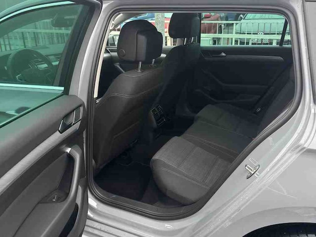 Volkswagen Passat DSG R-Line Variant