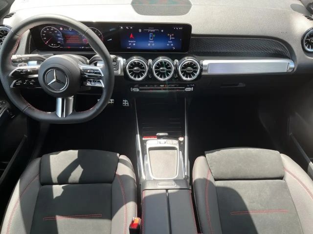Mercedes-Benz GLB 200 AMG Line