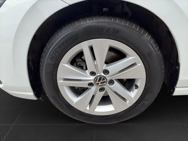 Volkswagen Golf 1.5 TSI Life